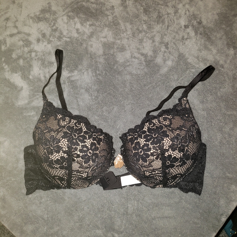 Victoria's Secret Angels bra